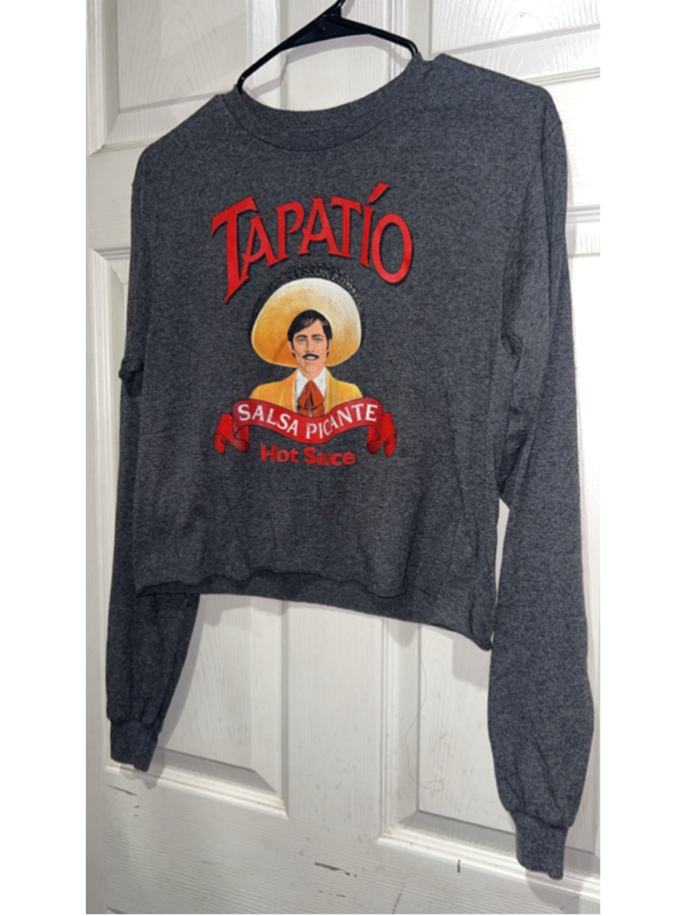 Women's Tapatio Gray Red Cropped long sleeve 
 S - Picture 3 of 4